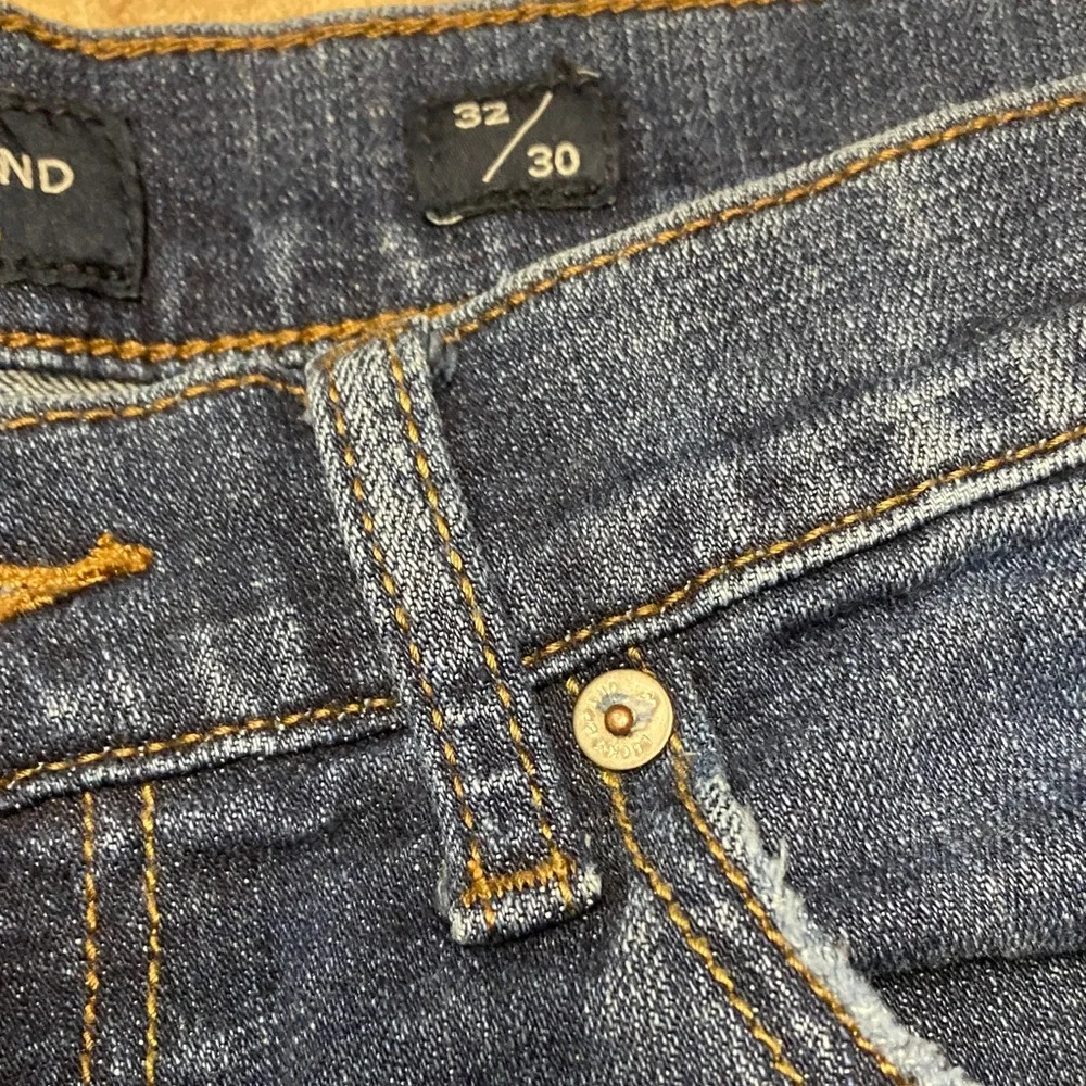 Lucky Brand Men's Classic Blue 221 Straight Jeans 32/30 - Picture 6 of 16